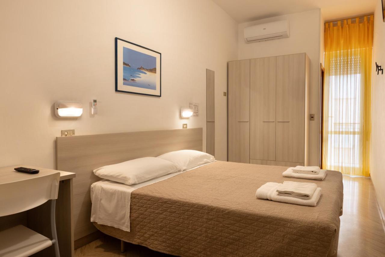 Hotel Giordo Ρίμινι Εξωτερικό φωτογραφία