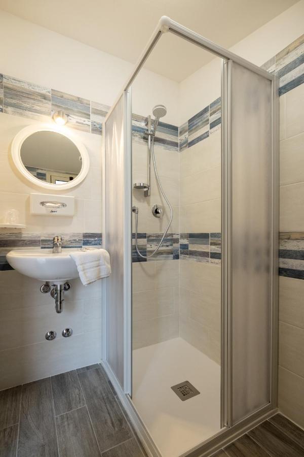 Hotel Giordo Ρίμινι Εξωτερικό φωτογραφία