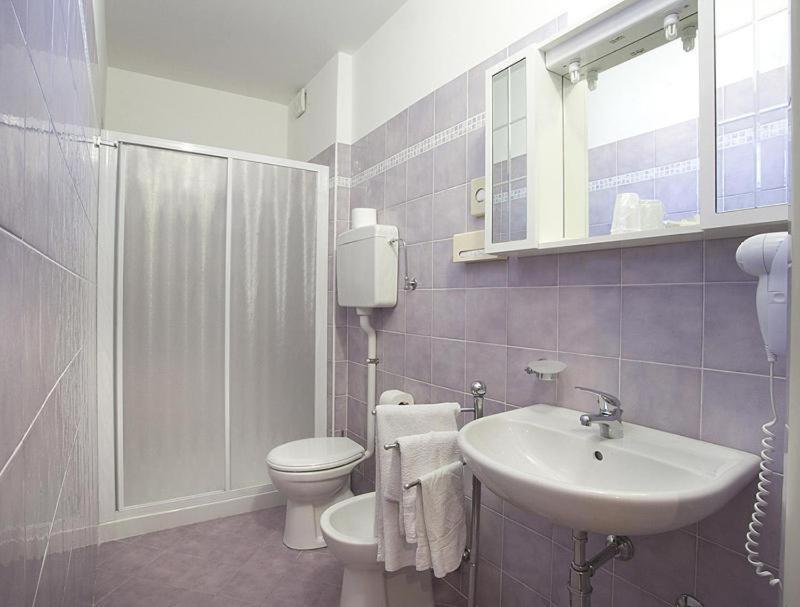 Hotel Giordo Ρίμινι Εξωτερικό φωτογραφία
